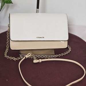 EUC Coach leather Crossbody bag